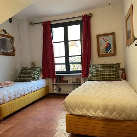 150 M2, 2 Terrasses , Vieille Ville Et Vue Apartment Saint-Tropez