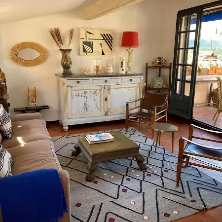 Apartment 150 M2, 2 Terrasses , Vieille Ville Et Vue